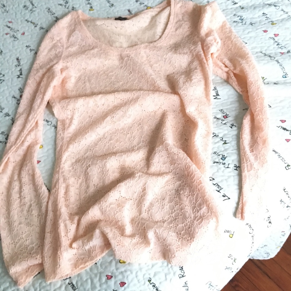 Women's Lace Long-Sleeve Blouse - Peach